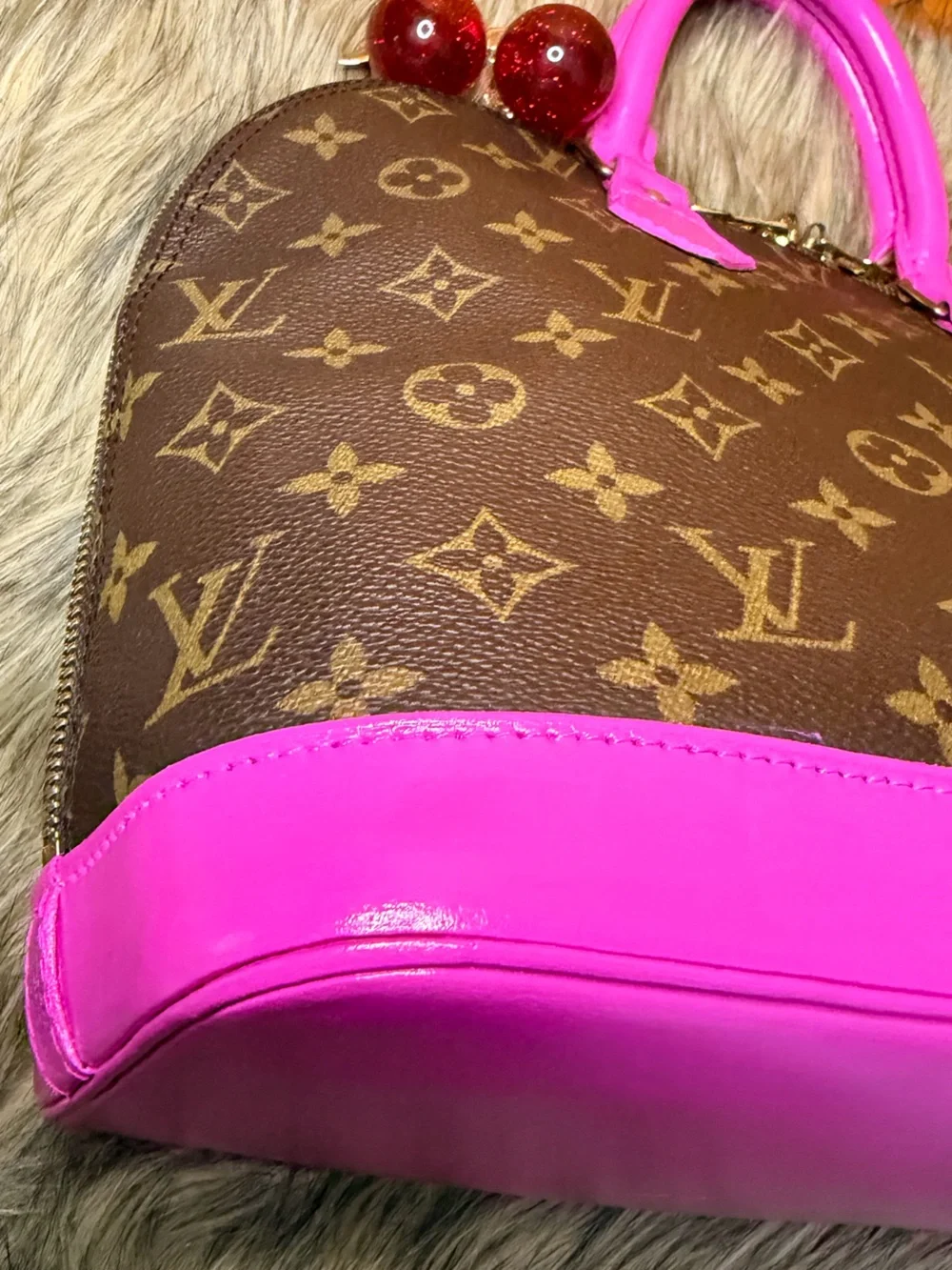 Louis Vuitton Monogram Alma Pm